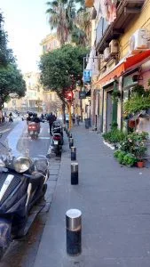 Strada per il Corso Vittorio Emanuele verso seconda parte Itinerario del Petraio