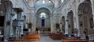 Dettaglio Navata centrale Chiesa di Santa Maria della Mercede nei Quartieri Spagnoli a Napoli