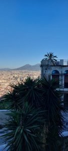 Foto Verticale Villa su Pedamentina con Vista Vesuvio su Scale Pedamentina