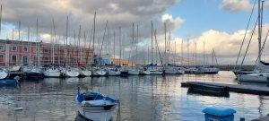 Panoramica Vesuvio Marina militare Porticciolo Molosiglio