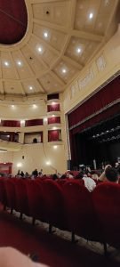 Panoramica del palco del Teatro Augusteo di Napoli