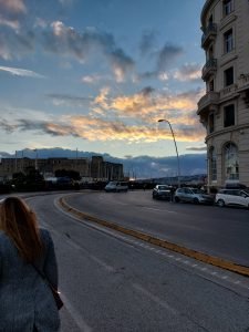 Vista da curva di Castel dell'Ovo nei pressi dei Quartieri Spagnoli di Napoli