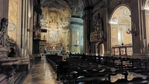 Altare della Chiesa di San Ferdinando nei pressi dei Quartieri Spagnoli di Napoli